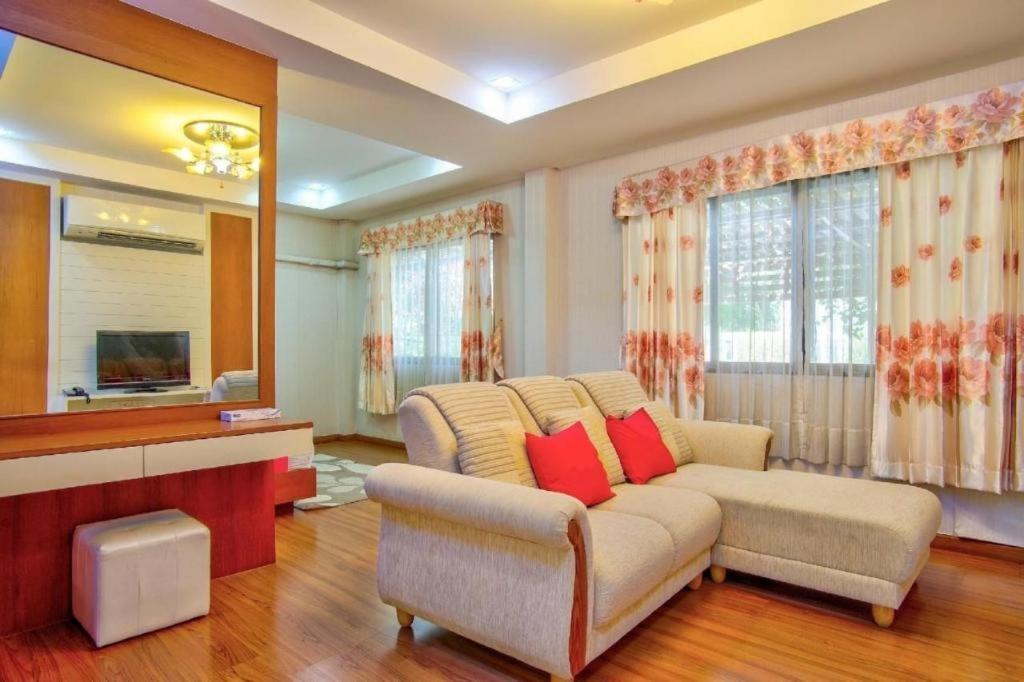 פרה נאקון סי איוטאיה Thaiasia Goldensea Resort מראה חיצוני תמונה