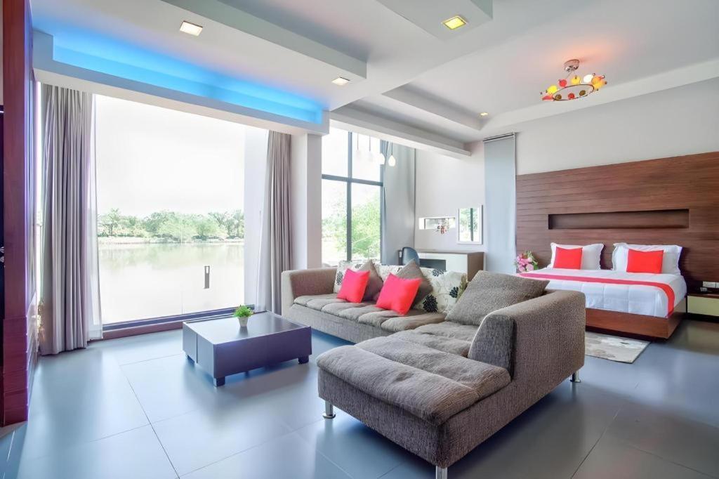 פרה נאקון סי איוטאיה Thaiasia Goldensea Resort מראה חיצוני תמונה