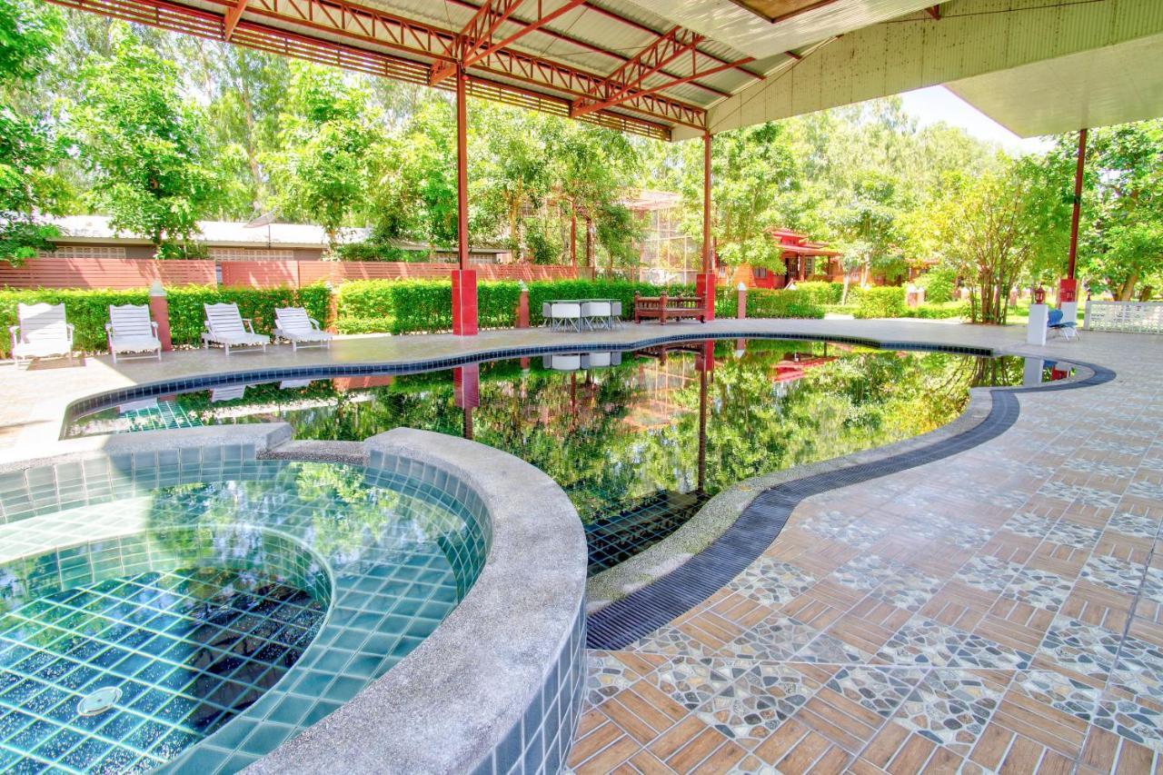 פרה נאקון סי איוטאיה Thaiasia Goldensea Resort מראה חיצוני תמונה